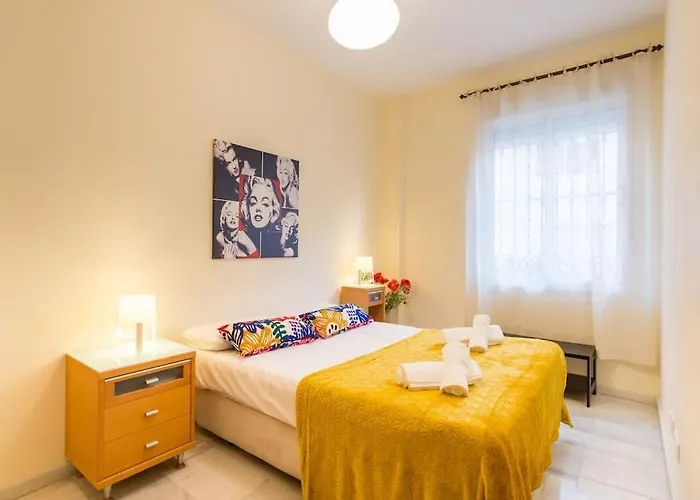 Bright, Quiet And Ground Floor In The Center Appartement *